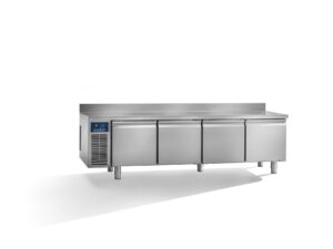 Studio54 Kühltisch 4 Türen GN 1/1 – Daiquiri Top Line (mit Aufkantung für externes Aggregat)