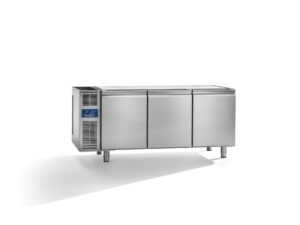 Studio54 Daiquiri Top Line EN 600x400 H760 Kühltisch 3 Türen externes Aggregat – ohne Arbeitsplatte