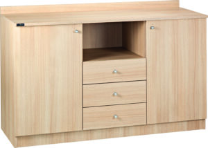 Pro Servierschrank in Holzoptik